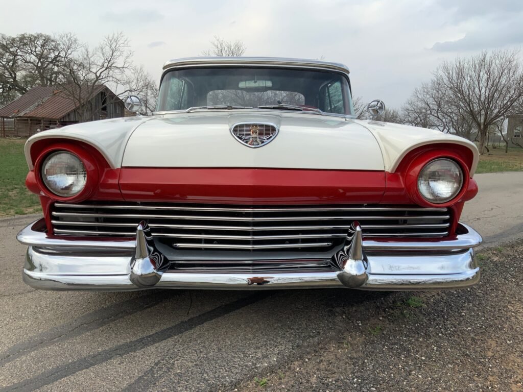 1957 FORD FAIRLANE 500 Sunliner