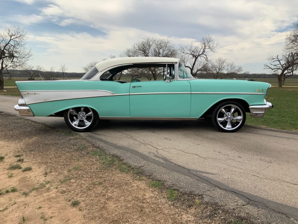 1957 CHEVROLETBEL AIR